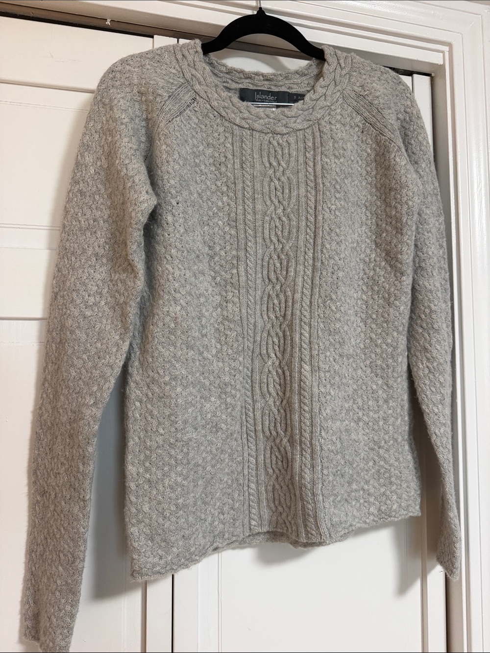 Islander Light Grey Cable Crewneck Wool Cashmere Sweater